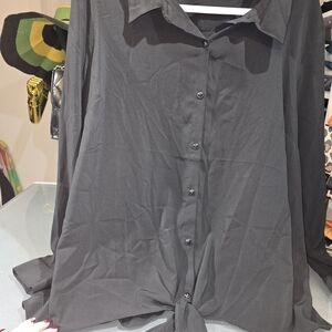 #13 Susan Graver Elegant Black Blouse. Hi/low. Tie In Front.